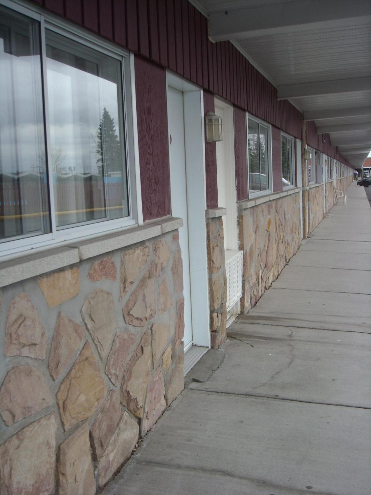 Grand Motel Saint-Hubert Longueuil Exterior foto